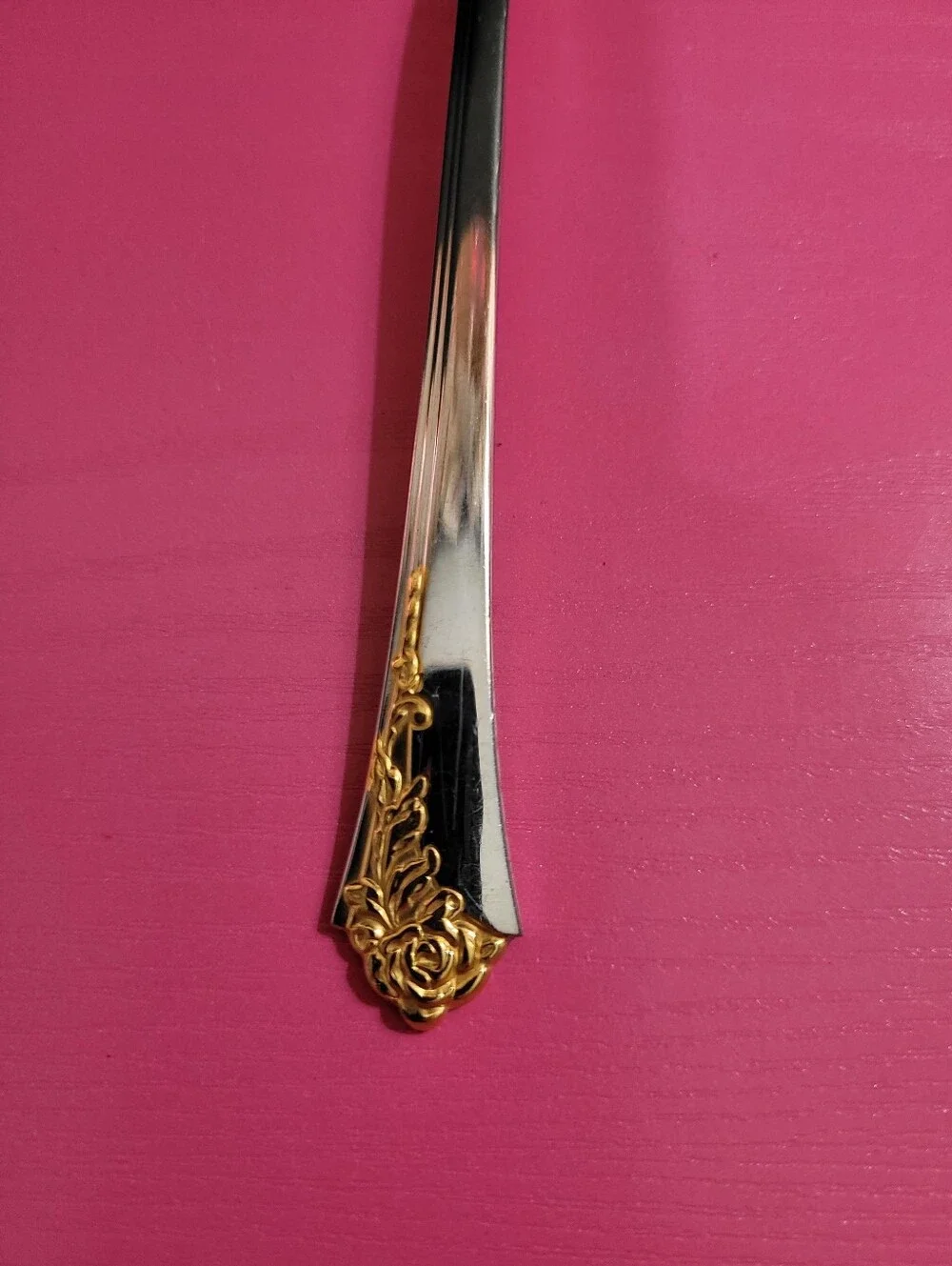 Oneida Golden Damask Rose Salad Fork Stainless Gold Accent (1391)